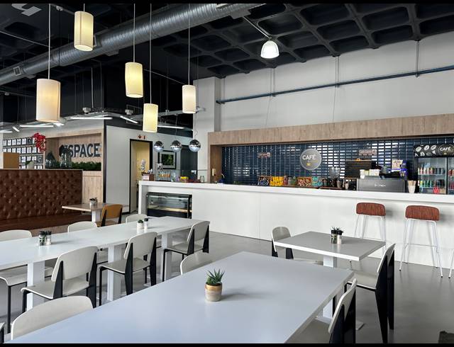 10M² CO-WORKING SPACE TO LET IN DORINGKLOOF